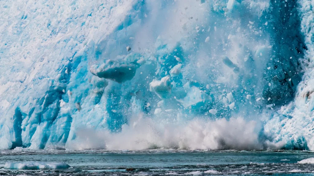 Antarctica just saw the fastest glacier collapse ever recorded ...
