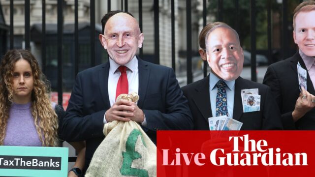 Total UK government debt hits £3tn for first time while inflation ...