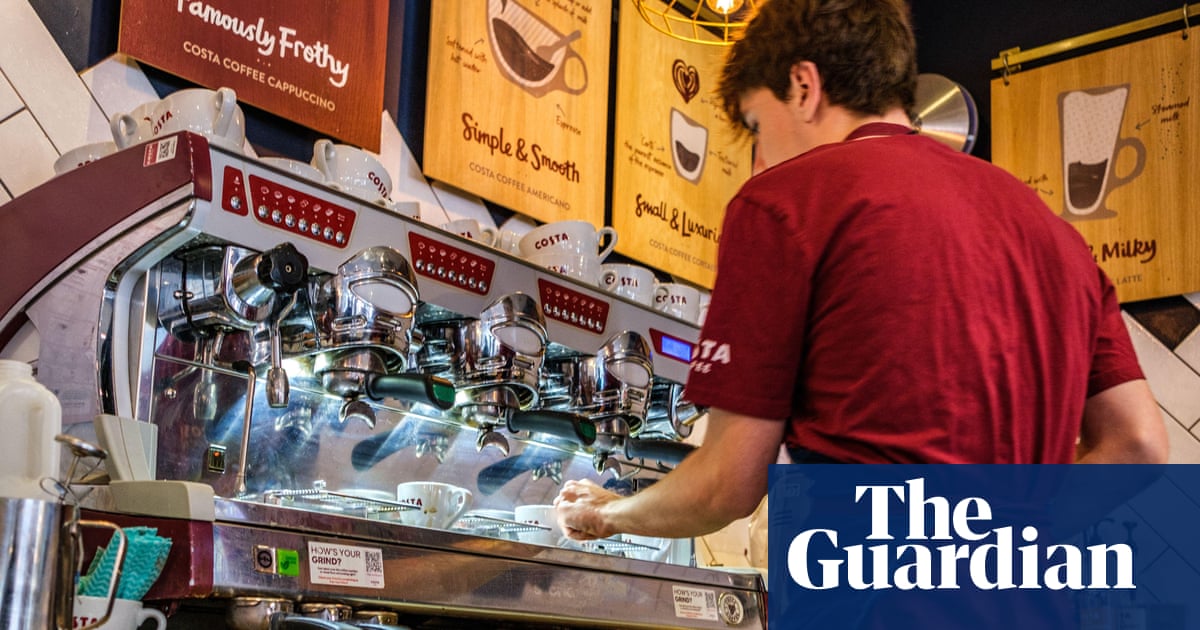 Tories call for 5-year freeze on minimum wage to tackle youth ...